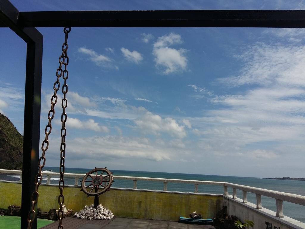 Nice View Guesthouse Szogüpho Kültér fotó